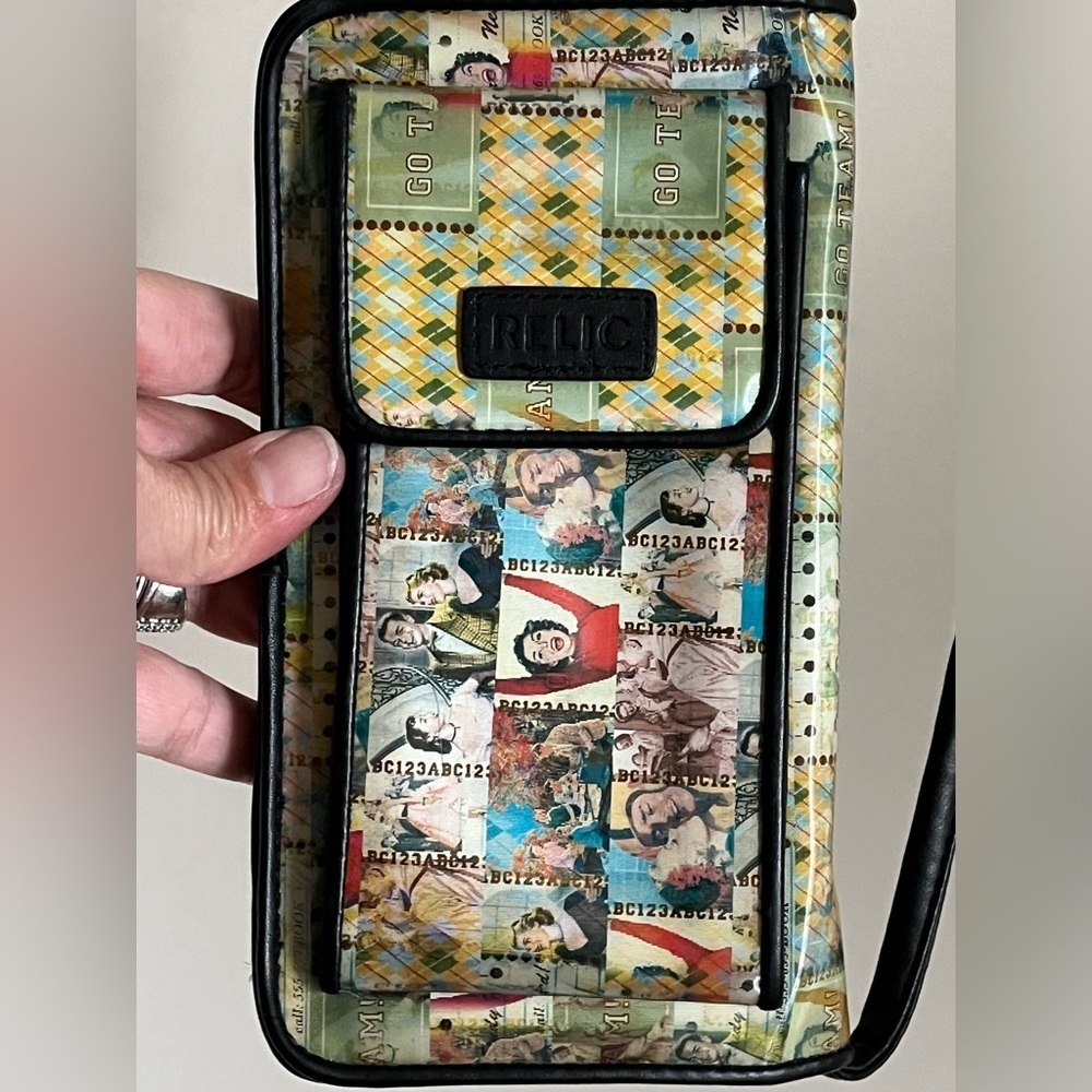 Relic crossbody shoulder wallet purse ~ holographic design ~ go team! - Picture 6 of 15
